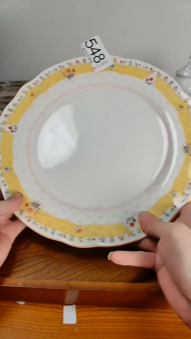 瓷片飞****活小淼海外陶瓷工艺品