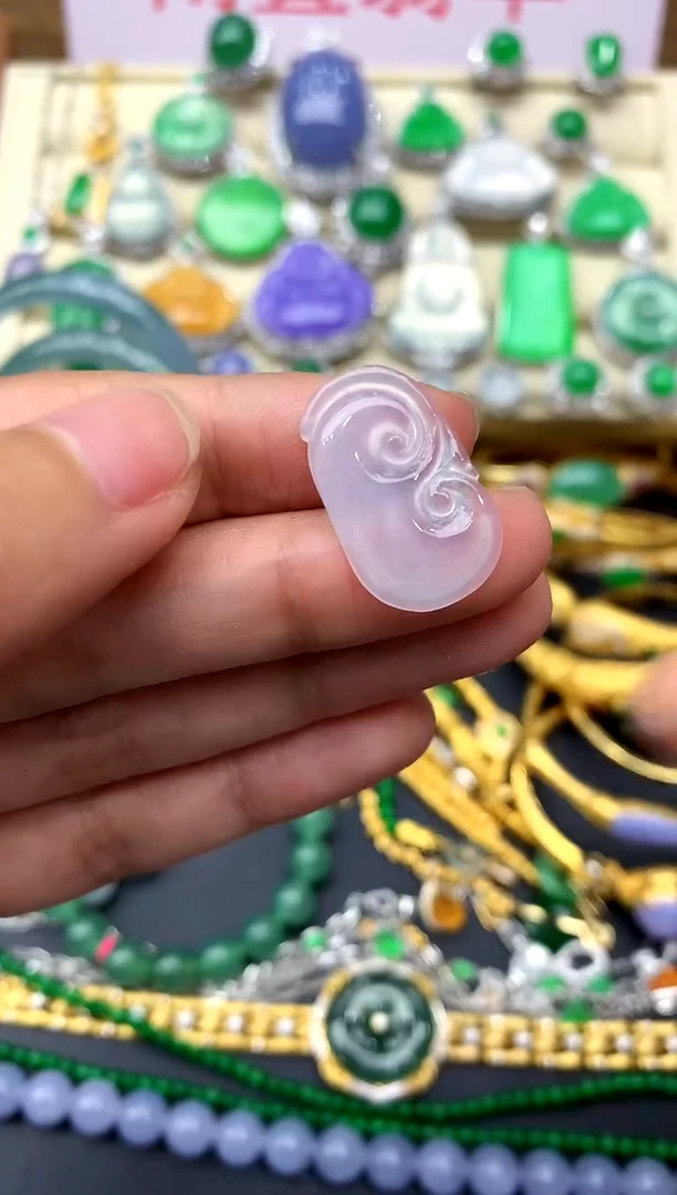 翡翠未镶嵌颈饰62-中国好珍宝