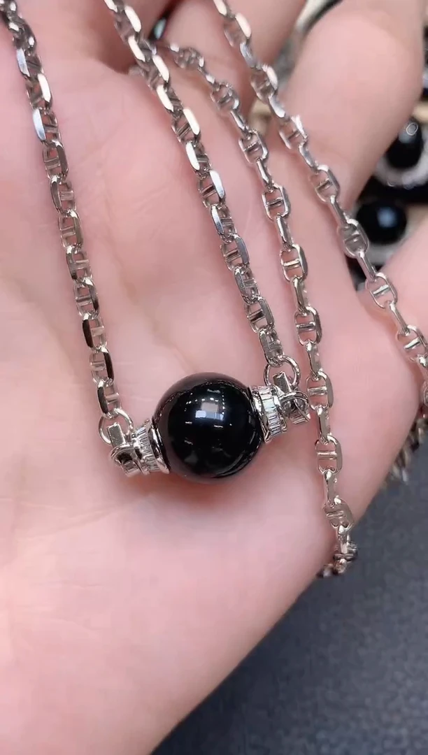 套链18K金镶嵌翡翠D40