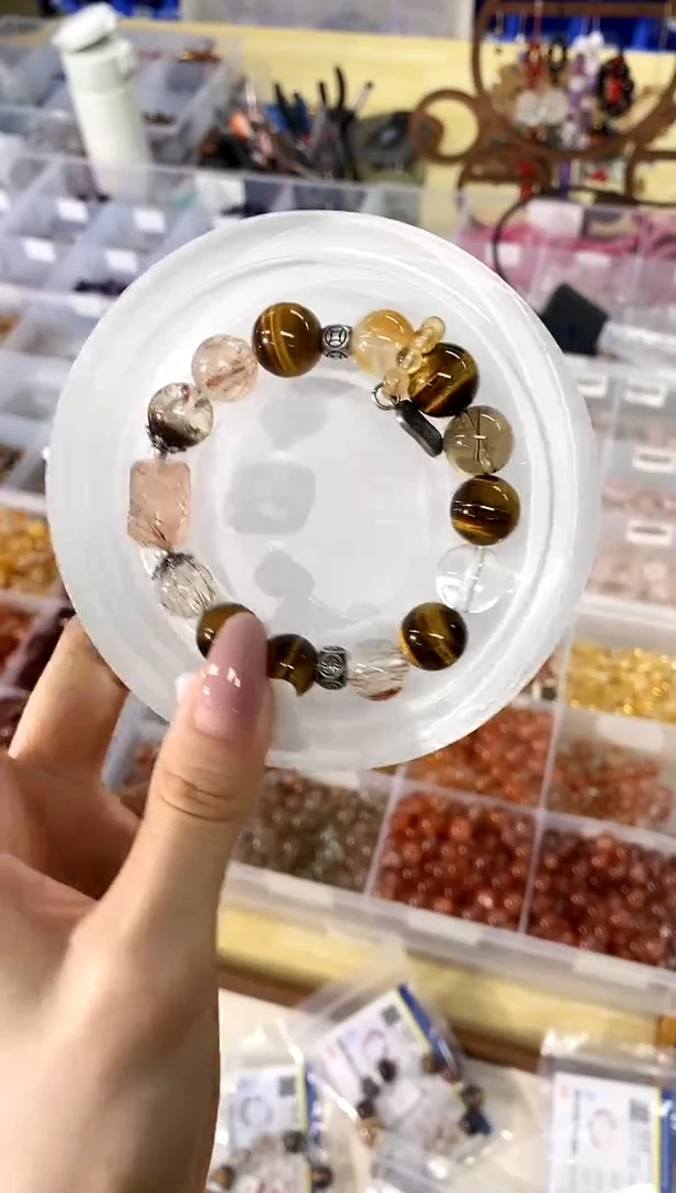 未镶嵌手链水晶虎眼石多样性发其一