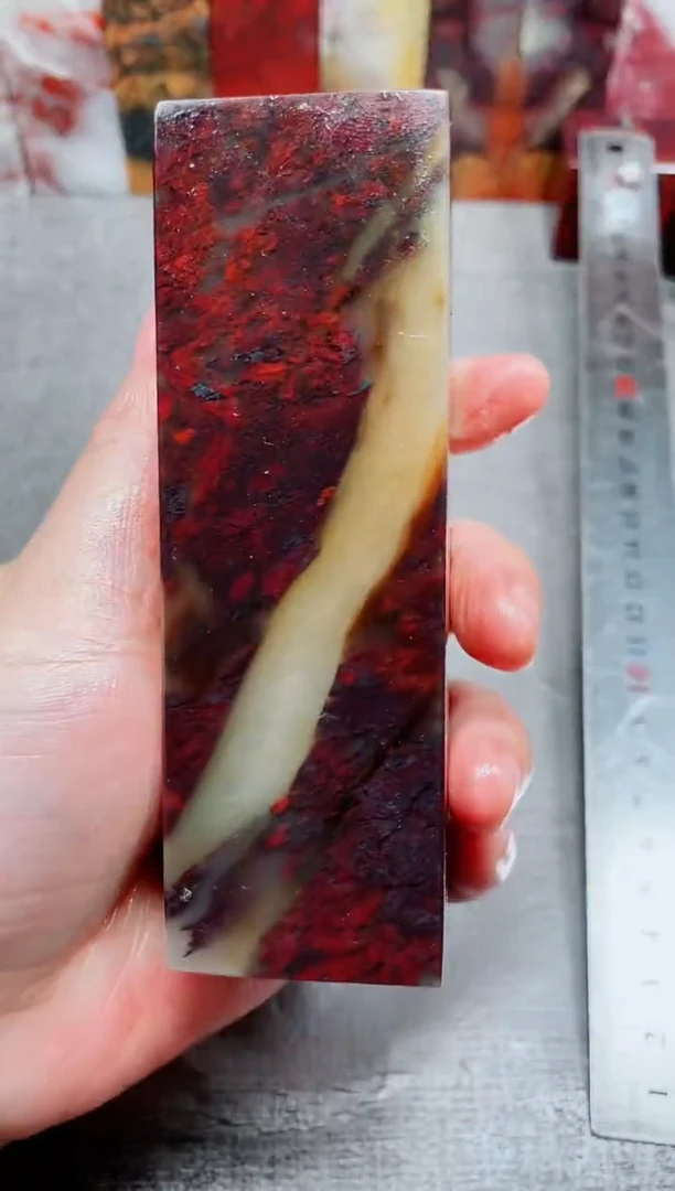 玉桂林鸡血玉素章玉化红白20