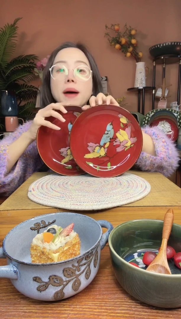 陶瓷8英寸红色手绘鸟语花香深盘 2件 微瑕疵