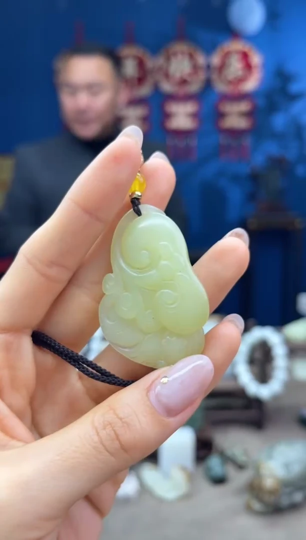 【闪购商品】和田玉颈饰未镶嵌1