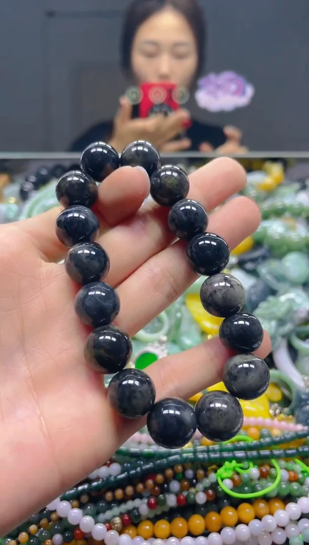 颈饰未镶嵌翡翠13MM/L/翡翠A货，一件也是批发价