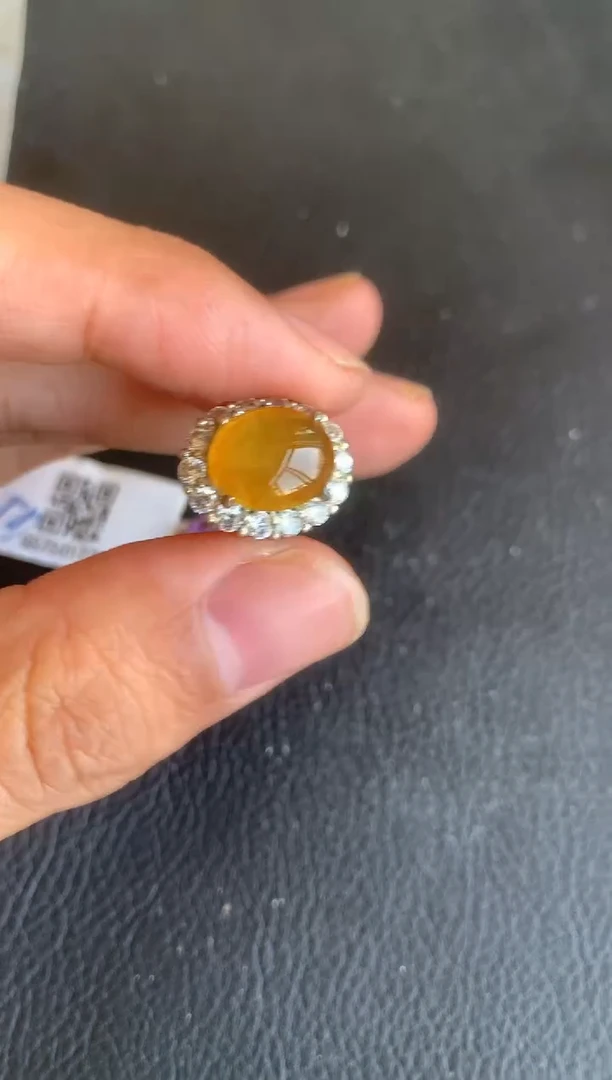 未镶嵌定制翡翠一***杨缅甸A货翡翠，拍一发一
