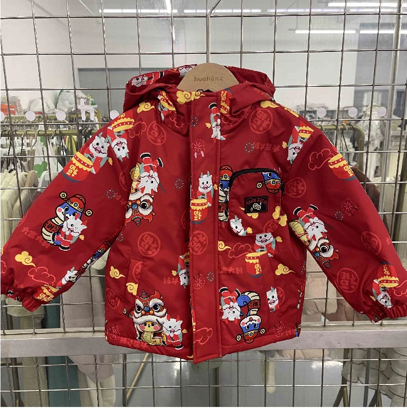 儿童红色满印卡通棉服 男女童秋冬连帽宽松保暖外套  10057