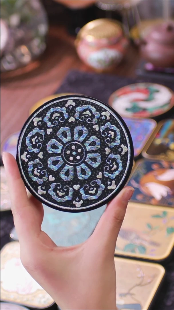 壹藏贰宝幻夜图案杯垫一片