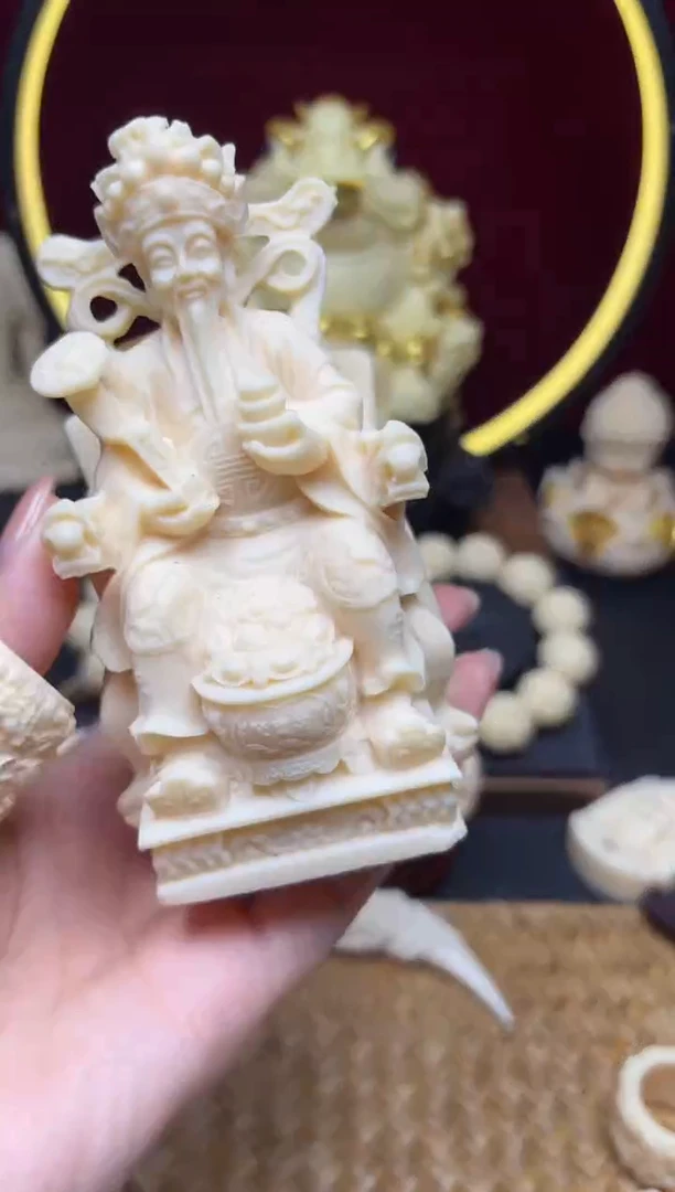 象牙果财神  摆件