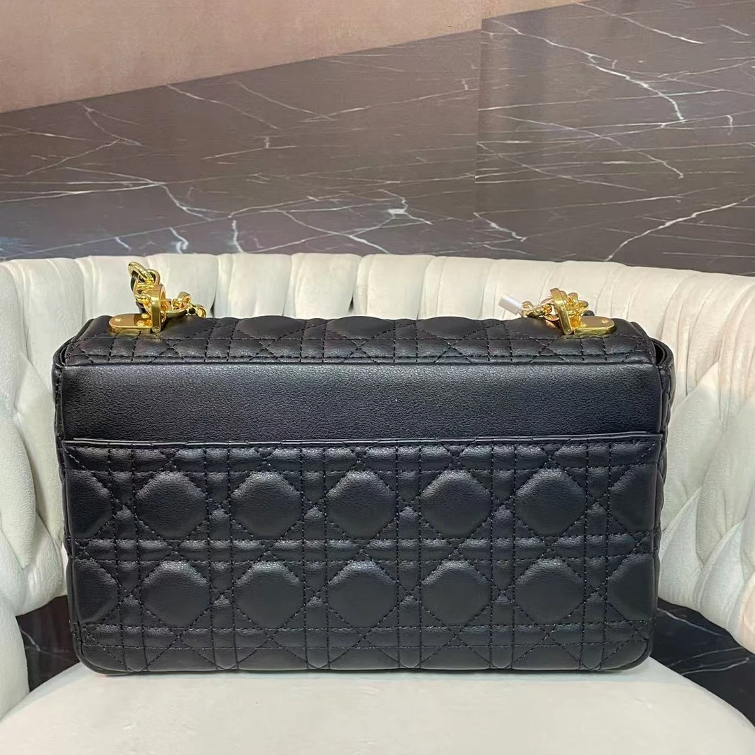 TOLEX2025新款手工时尚百搭女包猪手五格黑白色25cm