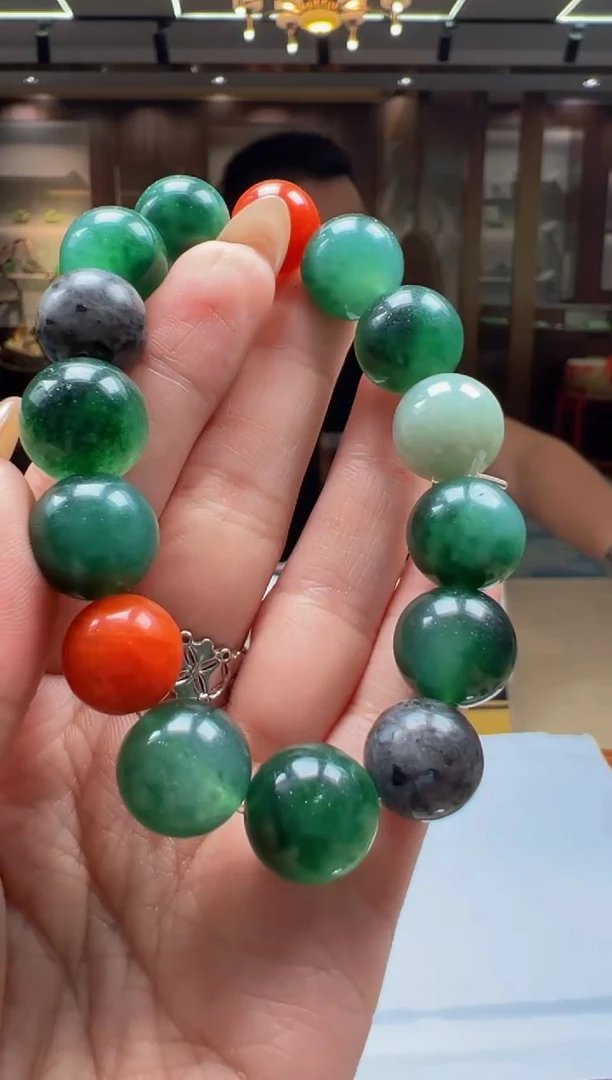 翡翠未镶嵌颈饰BQ2025-6-6-32