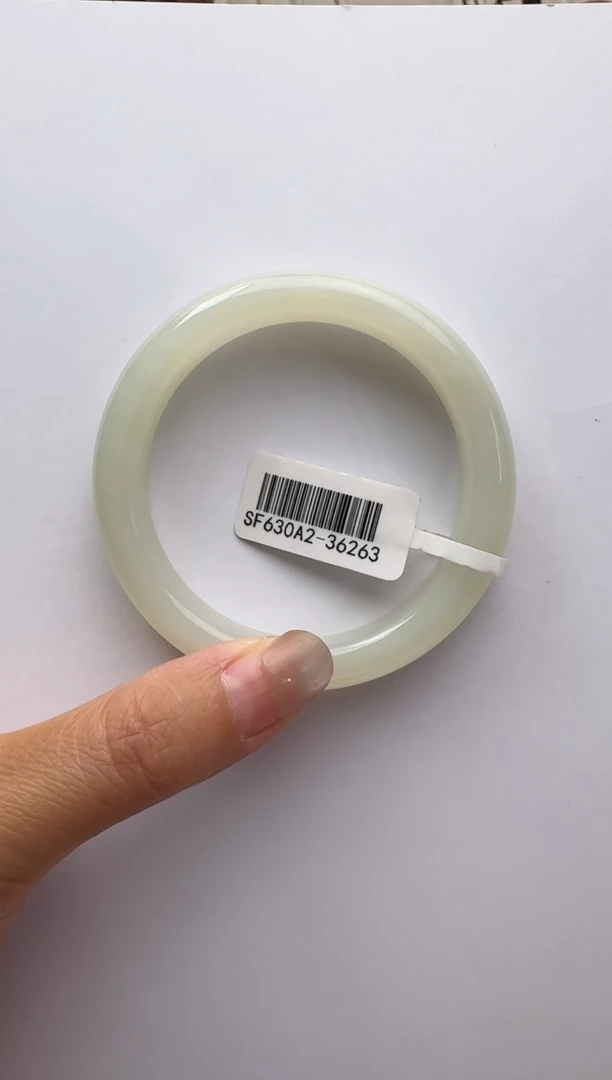 未镶嵌手镯和田玉53