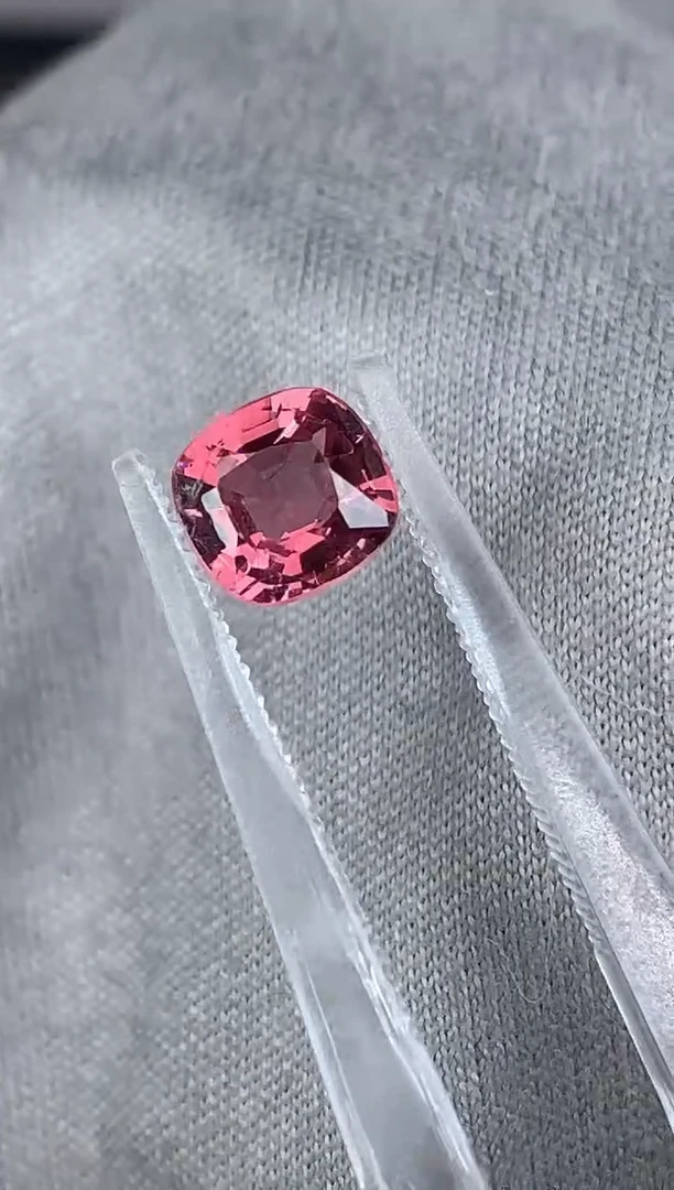 裸石尖晶石0.83ct-25-30-16