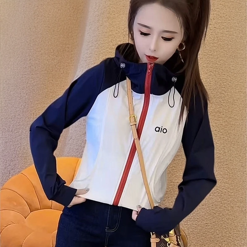 美式复古撞色连帽拼接外套2025春季新款修身显瘦短款防晒上衣女潮