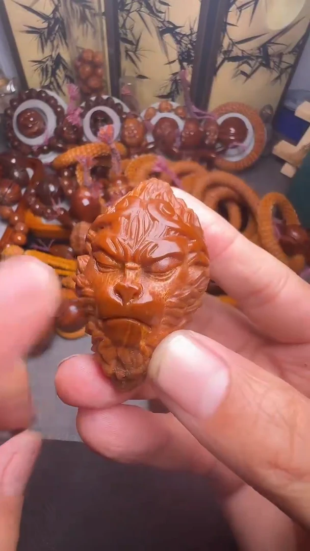 手串橄榄核大圣的