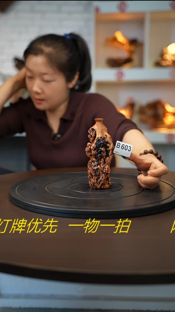 木木雕款五*云南黑果木花瓶