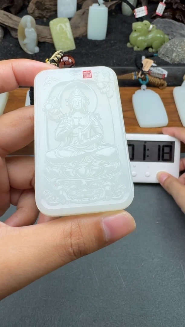 颈饰未镶嵌和田玉1