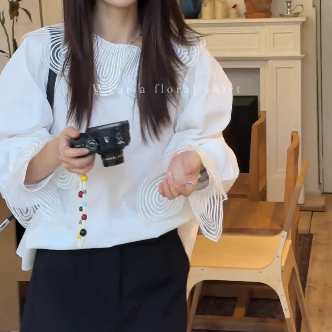 2025春季新款时尚显瘦气质女士网红洋气打底衫百搭款D7199