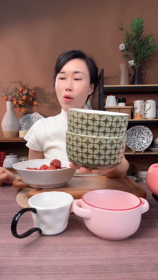 陶瓷5英寸四叶草碗2只微瑕