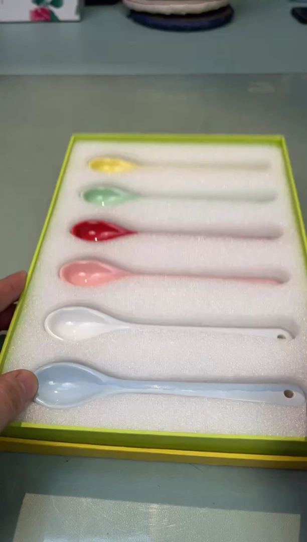 【闪购商品】瓷片6勺