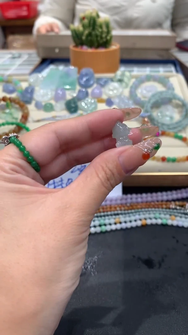 【闪购商品】定制翡翠未镶嵌翡翠