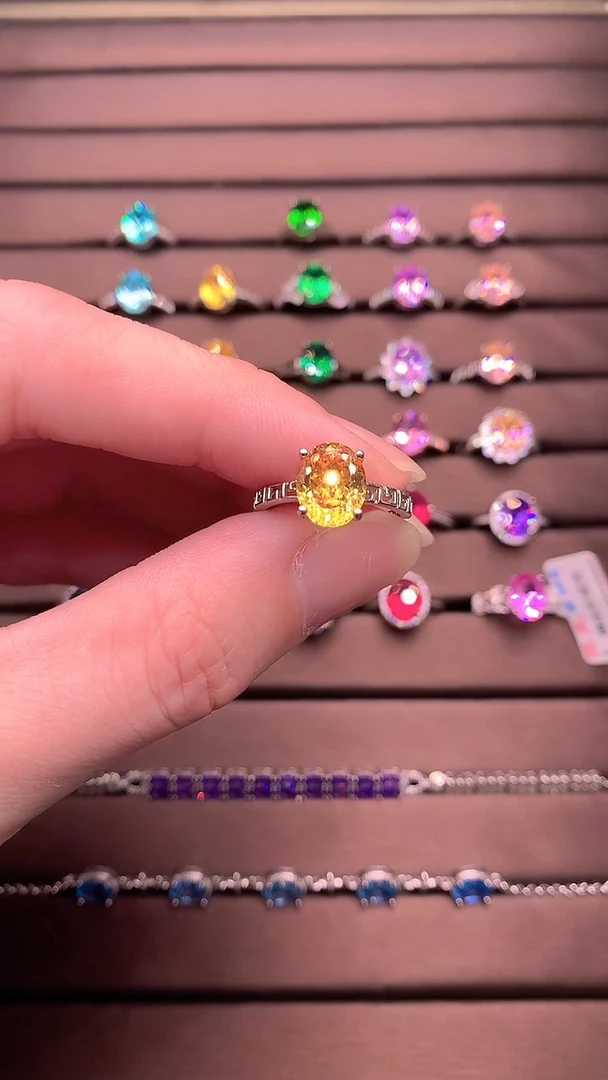 黄色碧玺戒指银S925镶嵌······