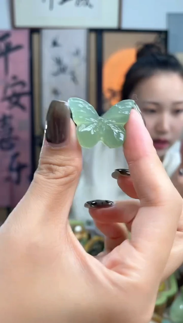 未镶嵌岫玉.努****力多样性发货其中发一