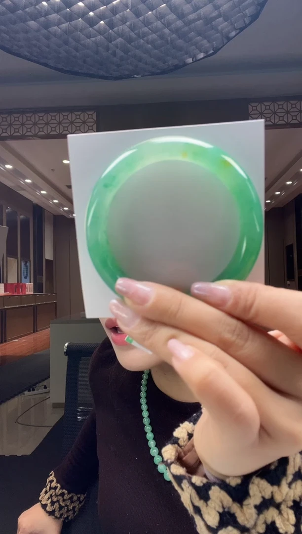 未镶嵌手镯石英质玉16