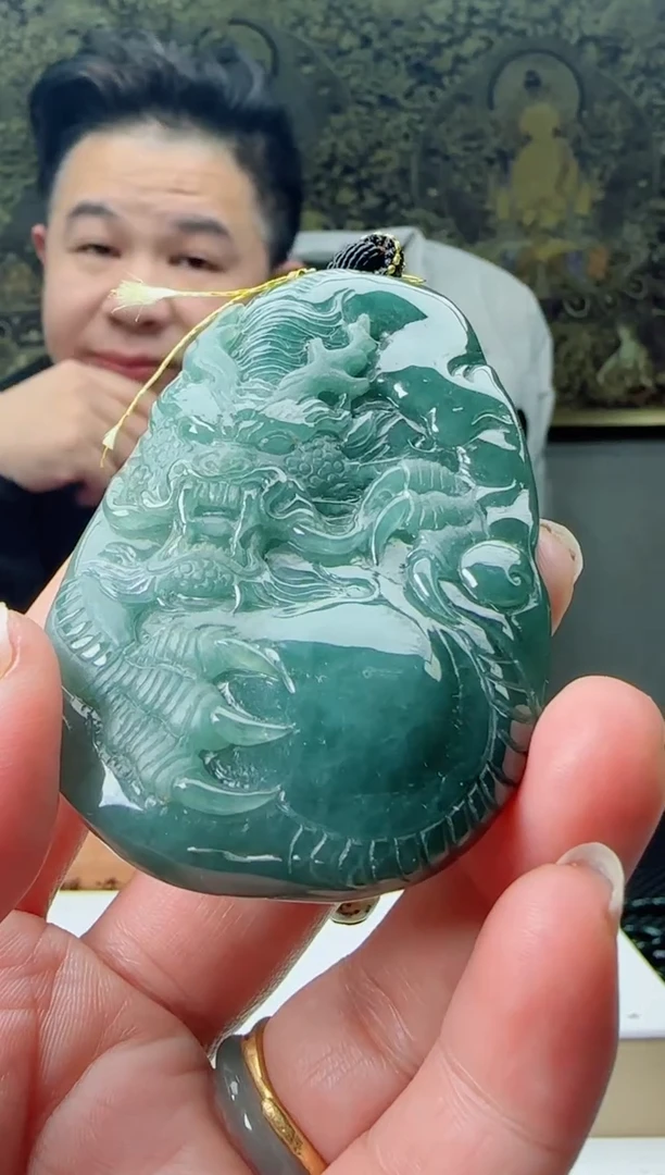 【闪购商品】翡翠颈饰未镶嵌1111111111