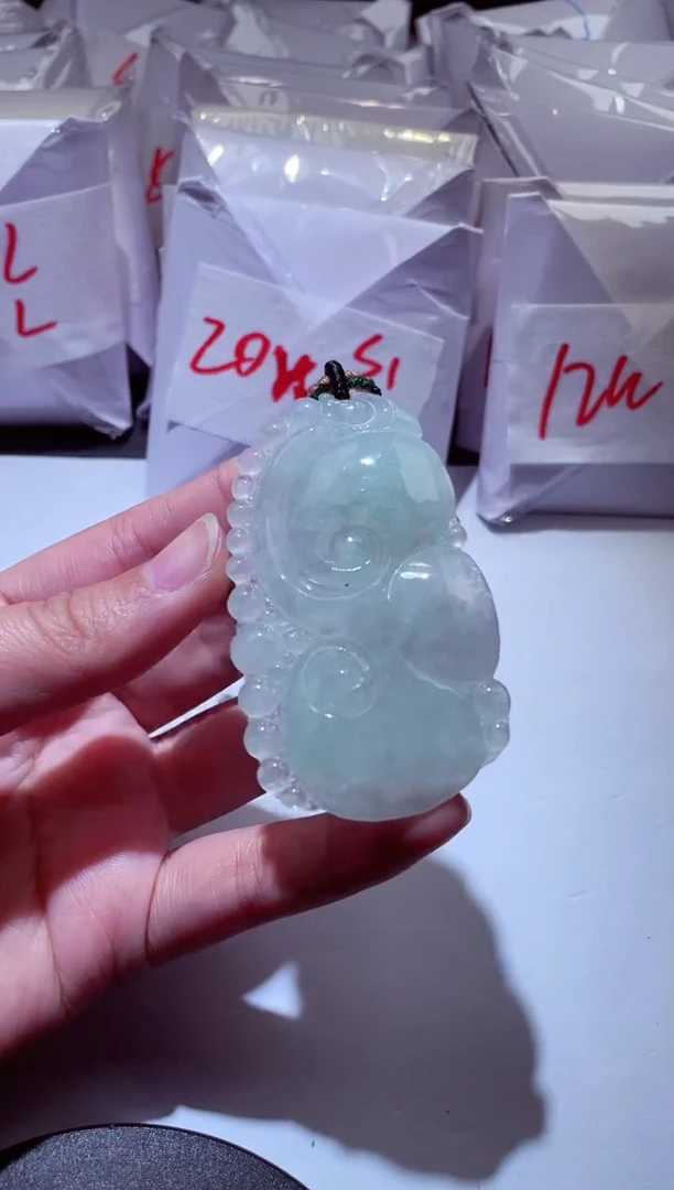 颈饰未镶嵌翡翠000088399