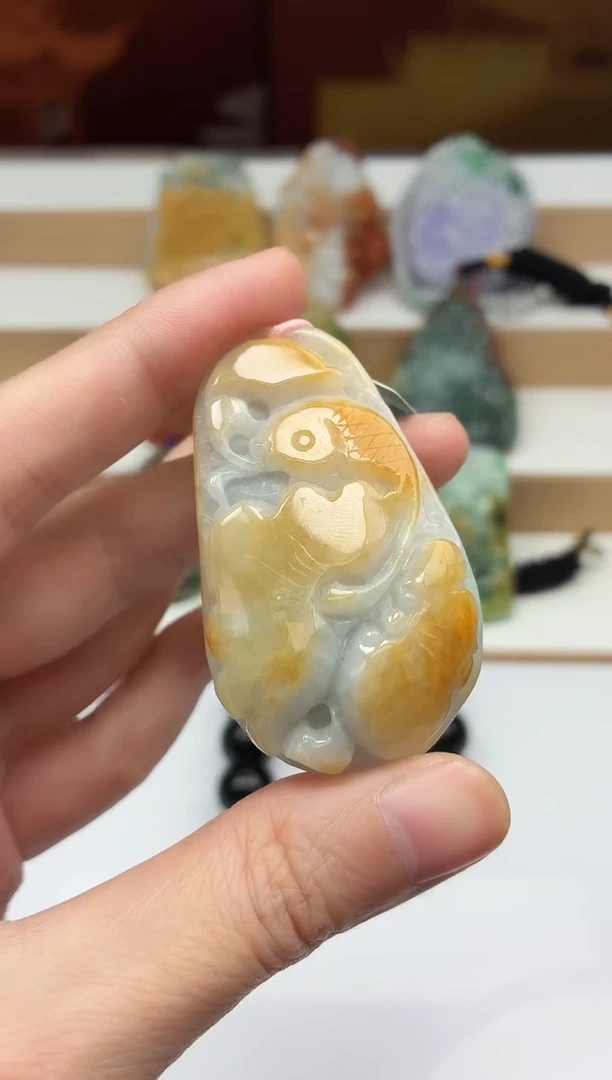 颈饰未镶嵌翡翠牌子