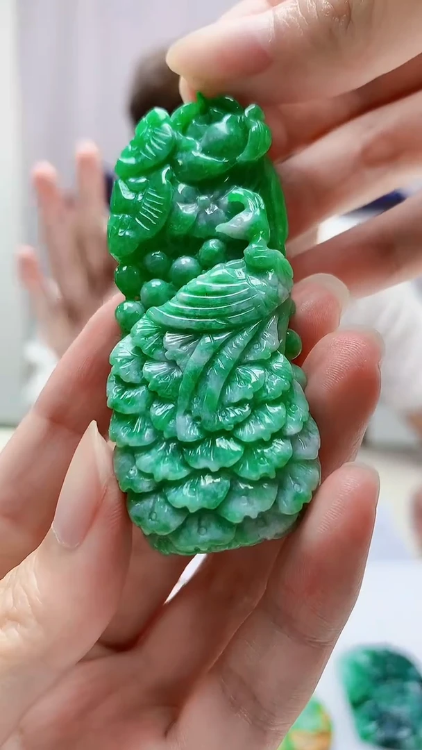 定制翡翠未镶嵌4868zm-毛货挂件104凤凰