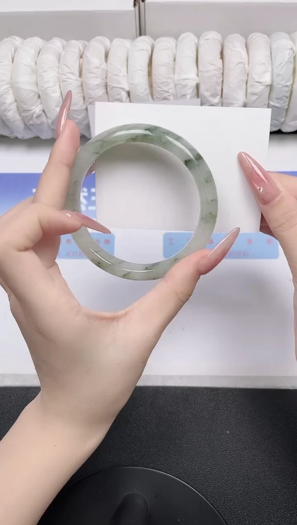 未镶嵌手镯石英质玉06-62.8