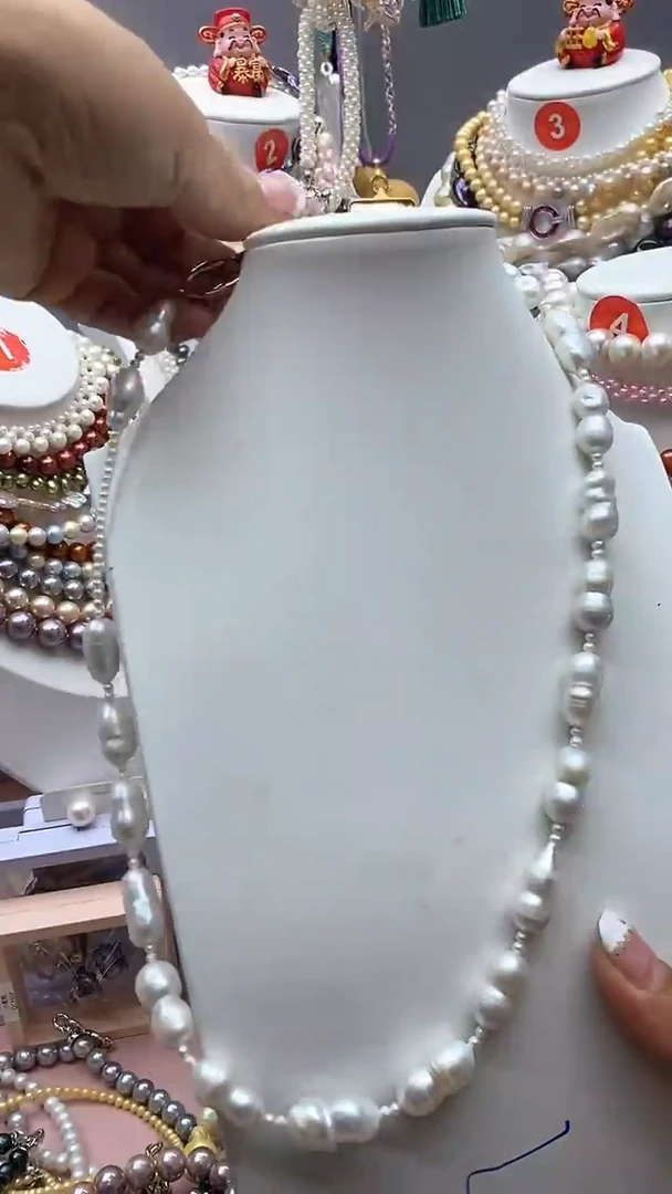 淡水珍珠未镶嵌颈饰1