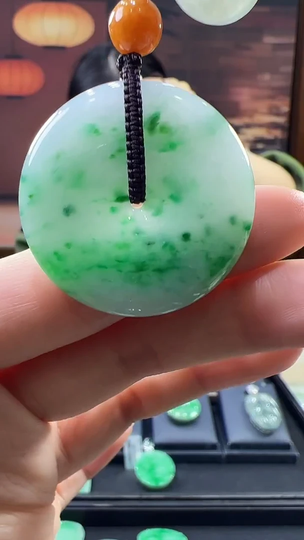 未镶嵌挂件翡翠平安扣