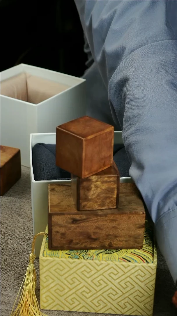 金丝楠肆**玖金丝楠木戒指盒1对名片盒子1个