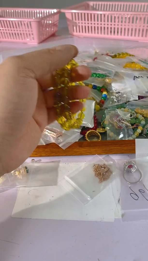 【闪购商品】水晶颈饰银S925镶嵌253红宝，蓝宝，多样性发一件赠链