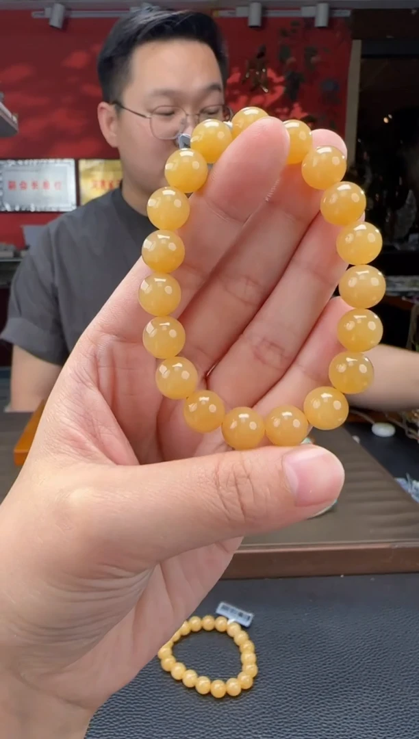 手串未镶嵌和田玉且末黄金糖单圈手串