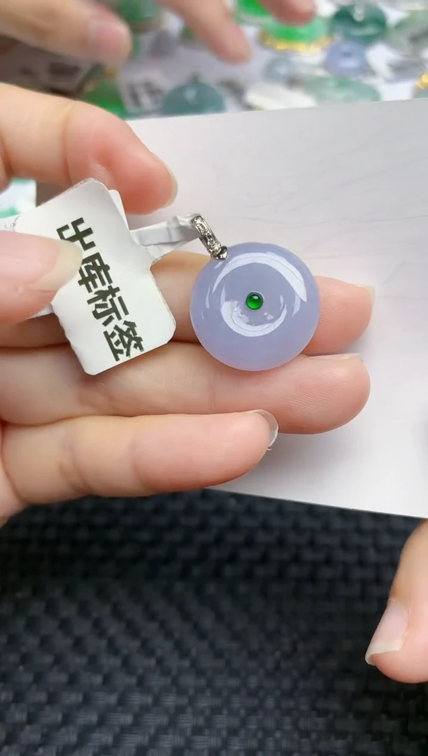 翡翠18K金镶嵌颈饰天然A货翡翠
