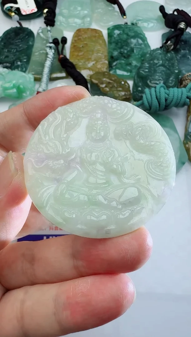 【闪购商品】翡翠颈饰未镶嵌11111111111