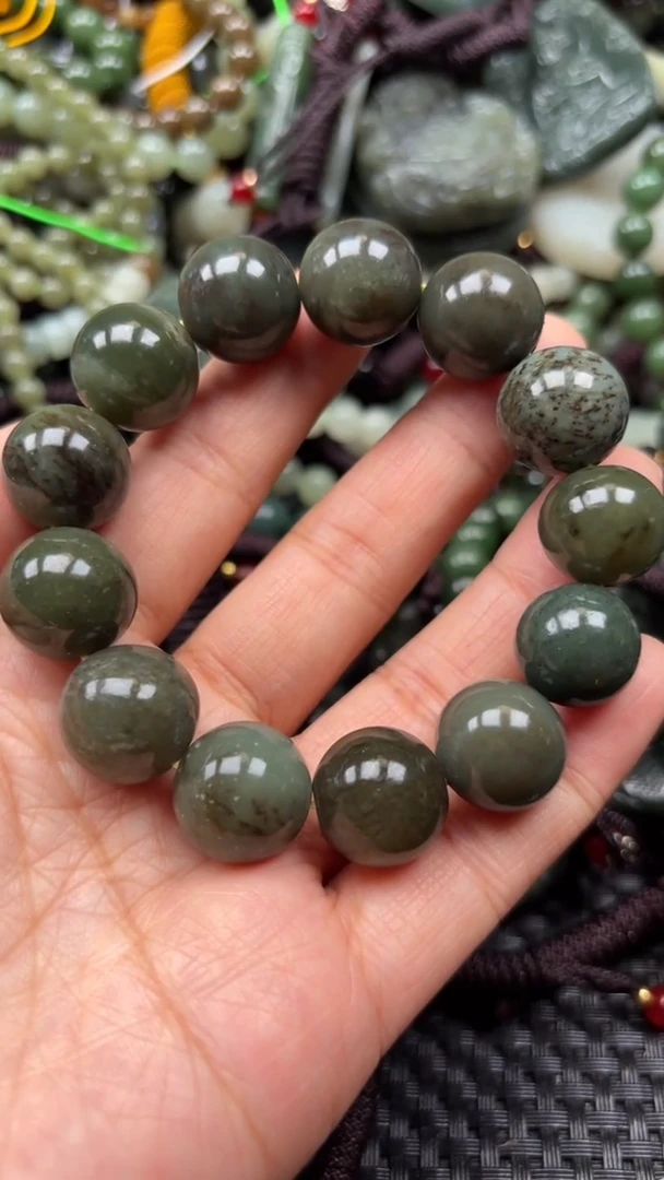 【闪购商品】和田玉颈饰未镶嵌.