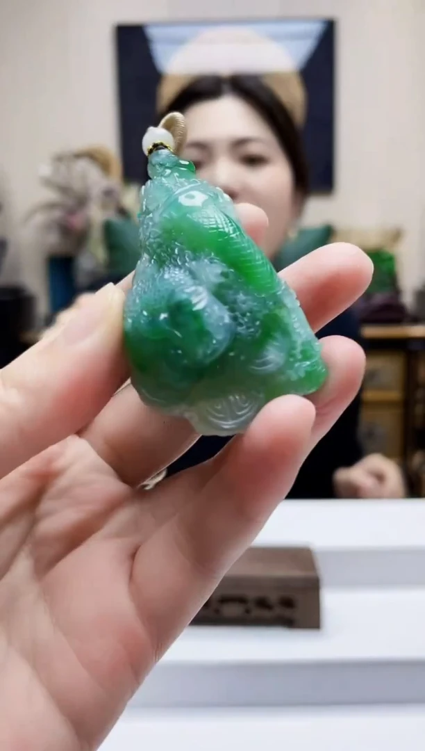 未镶嵌定制翡翠吊坠139