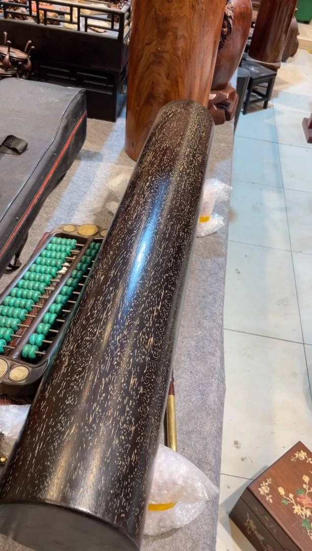 木随**安珍藏老货....紫檀....横财摆件