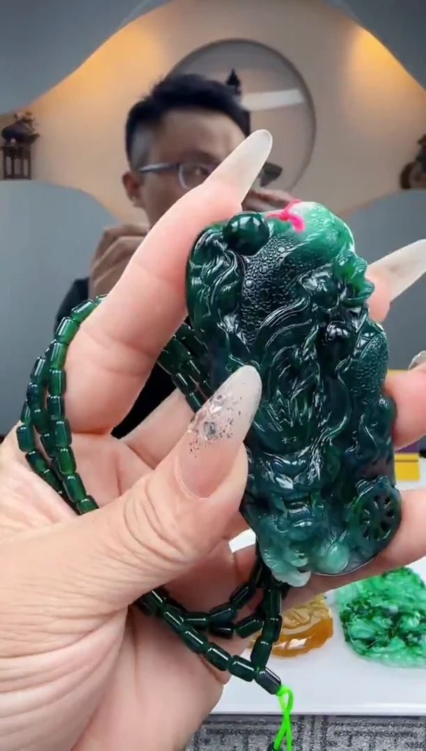 未镶嵌定制翡翠Q12479翡翠