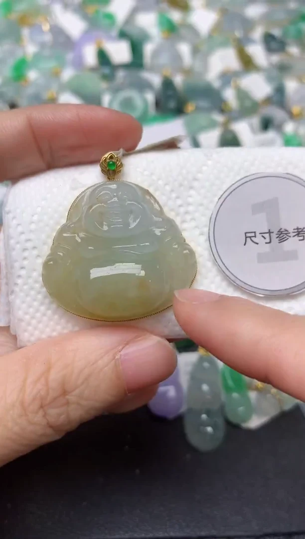 颈饰18K金镶嵌翡翠天然缅甸A货翡翠