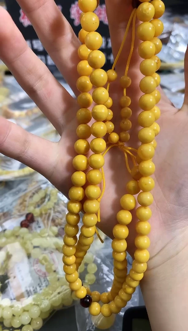 未镶嵌琥珀珠宝奇石12