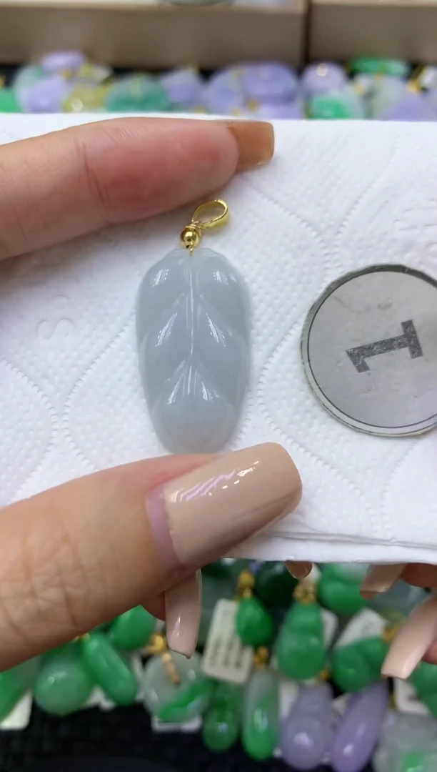 颈饰未镶嵌翡翠天然缅甸翡翠A货