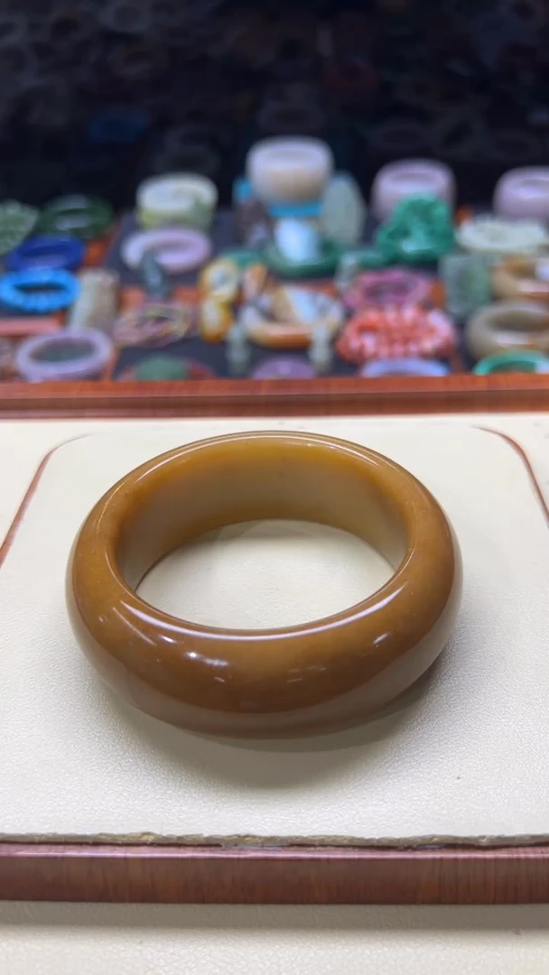 未镶嵌手镯石英质玉青*081