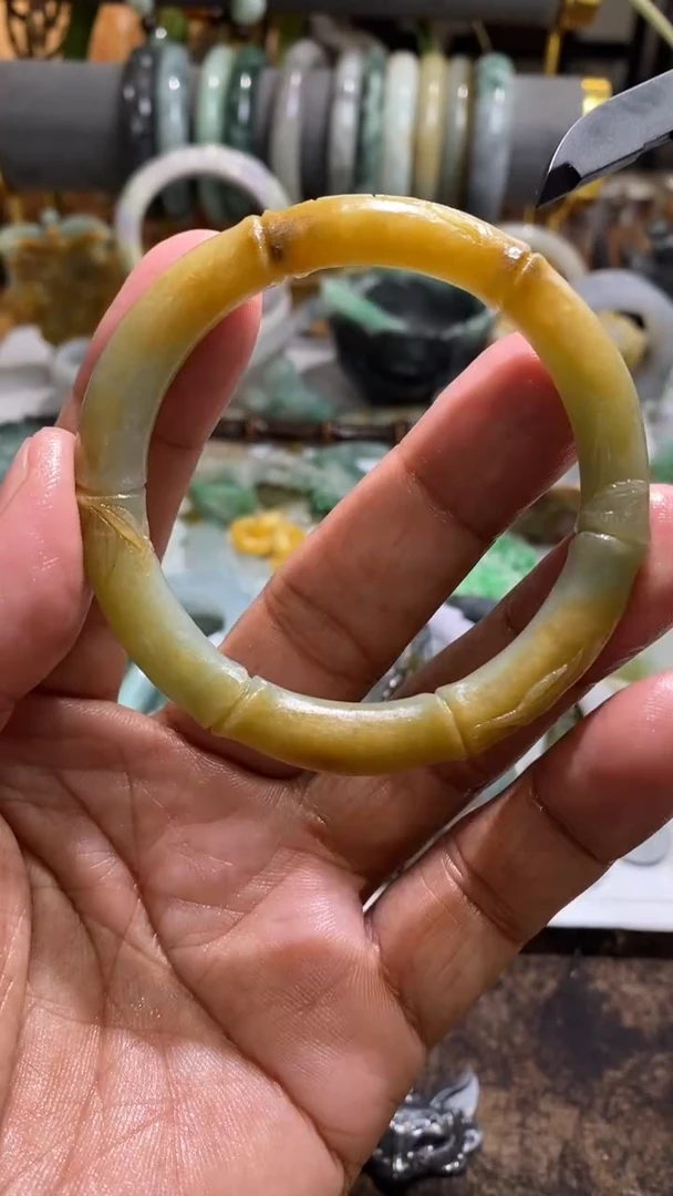 未镶嵌挂件翡翠翡翠