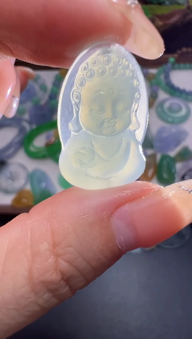 未镶嵌定制翡翠25.3*16.4*5.3宝宝佛