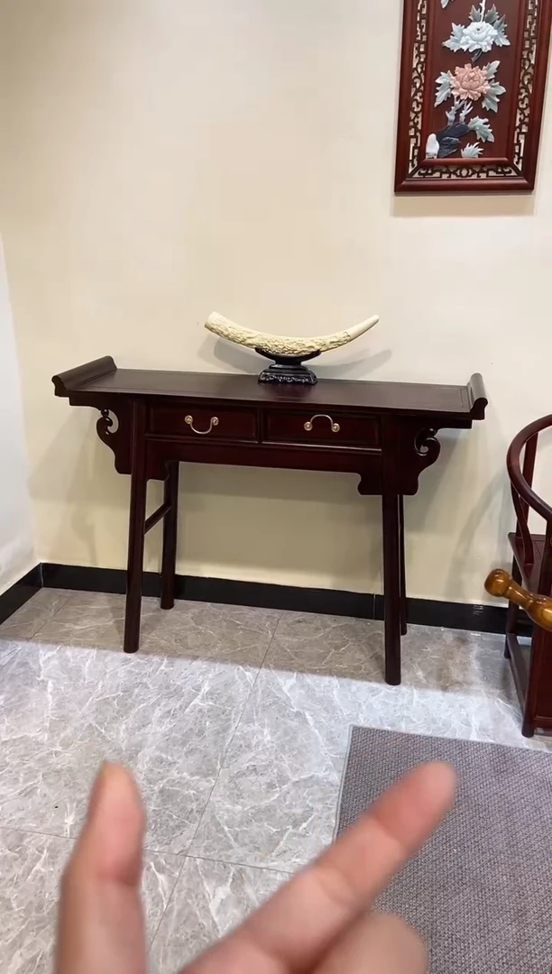 黑酸枝木类成套家具条案